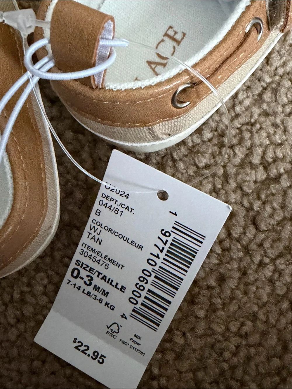 The Childrens Place Baby Boy Beige Tan Boat Shoes Size 0-3 Months NWT Loafers